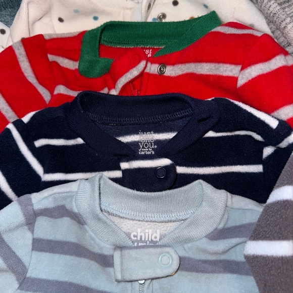 Baby clothes. - Picture 9 of 9